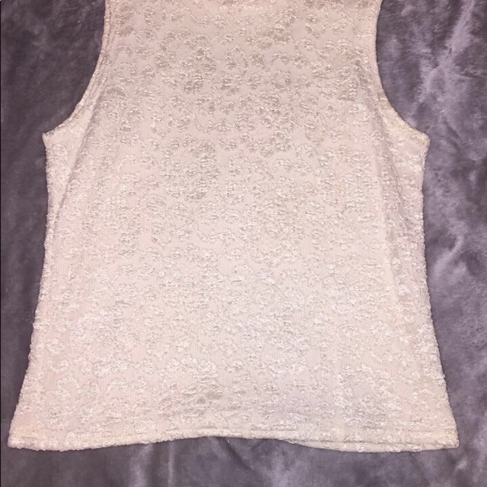 Sleeveless Turtle Neck Blouse